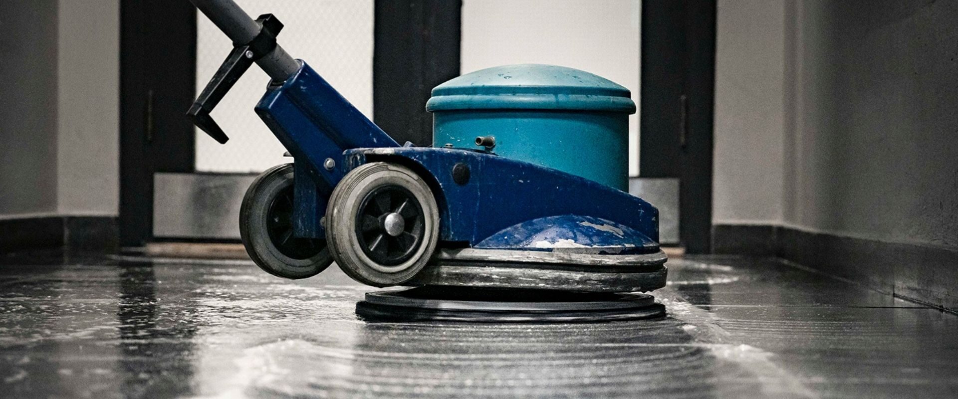 Boning av gulv for borettslag og sameier